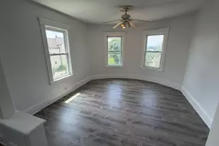 96 Stanton St, Worcester, MA 01605 - Photo 2