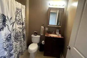 100 Fellsway W, Somerville, MA 02145 - Photo 12