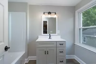 5 Irving St, Spencer, MA 01562 - Photo 6