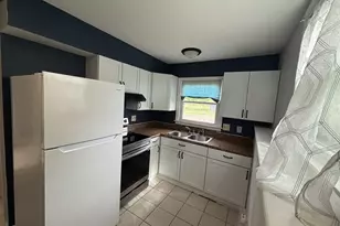293 Russell St, Hadley, MA 01035 - Photo 4