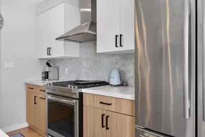 457 W Broadway #504, Boston, MA 02127 - Photo 4