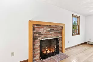 4 Dundas Ave, Andover, MA 01810 - Photo 12