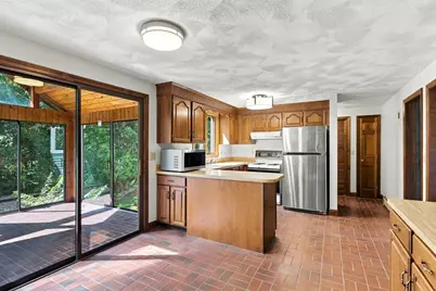4 Dundas Avenue, Andover, MA 01810 - Photo 18