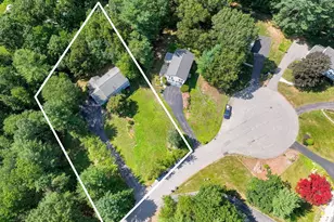4 Dundas Ave, Andover, MA 01810 - Photo 4