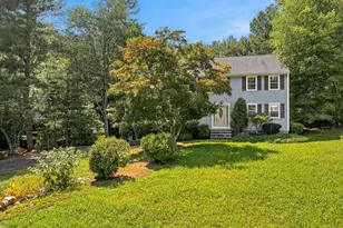 4 Dundas Ave, Andover, MA 01810 - Photo 2