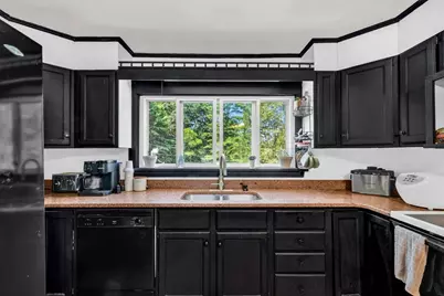 401 Petersham Road, Athol, MA 01331 - Photo 4