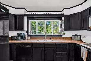 401 Petersham Rd, Athol, MA 01331 - Photo 4