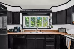 401 Petersham Rd, Athol, MA 01331 - Photo 4