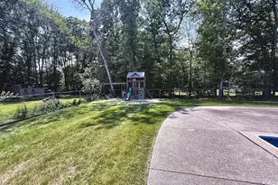 91 Loganberry Dr, Abington, MA 02351 - Photo 36