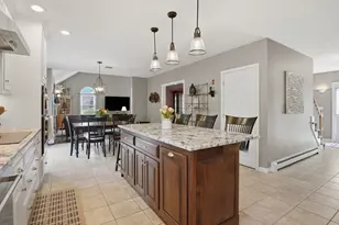 7 Zachary Ln, Franklin, MA 02038 - Photo 10