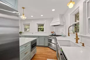 77 Barber Rd, Framingham, MA 01702 - Photo 8
