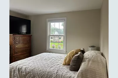 26 Windsor Ave, Pittsfield, MA 01201 - Photo 20