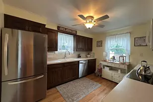 26 Windsor Ave, Pittsfield, MA 01201 - Photo 14