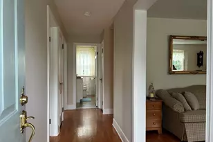 26 Windsor Ave, Pittsfield, MA 01201 - Photo 8