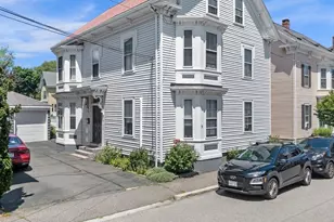 9 Boardman St, Salem, MA 01970 - Photo 1