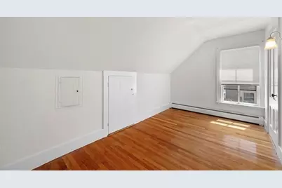 9 Boardman St #3, Salem, MA 01970 - Photo 8