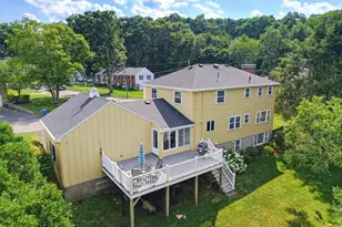 19 Belmont Rd, Wakefield, MA 01880 - Photo 2