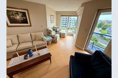 2001 Marina Dr #410, Quincy, MA 02171 - Photo 18