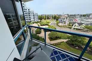2001 Marina Dr, Quincy, MA 02171 - Photo 4