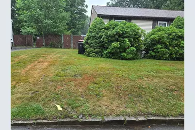 145 Drew Av, Brockton, MA 02302 - Photo 4