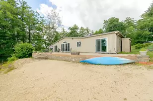 181 Peninsula Dr, Lunenburg, MA 01462 - Photo 2