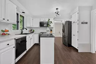 8 Mark's Way, Sutton, MA 01590 - Photo 28