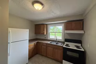 293 Russell St, Hadley, MA 01035 - Photo 4