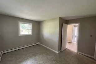 293 Russell St, Hadley, MA 01035 - Photo 6