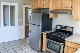 130 Metropolitan Ave, Boston, MA 02131 - Photo 2