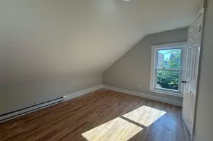 376 Summer St, New Bedford, MA 02740 - Photo 12