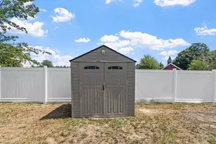 29 Lindsey Ln, Dracut, MA 01826 - Photo 32
