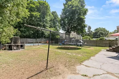 211 Lynn Fells Pkwy, Saugus, MA 01906 - Photo 34