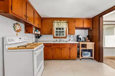 734 South Street, Holbrook, MA 02343 - Photo 8