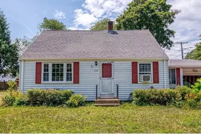 734 South Street, Holbrook, MA 02343 - Photo 2