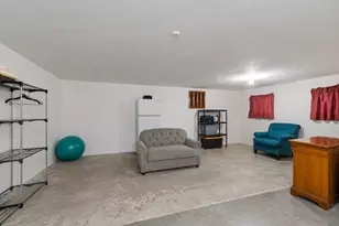 175 Slade St, Fall River, MA 02724 - Photo 18