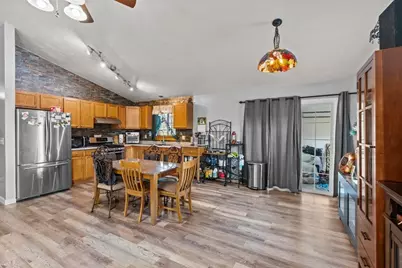 175 Slade St, Fall River, MA 02724 - Photo 4