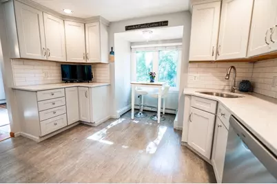 11 Fairview Ln, Weymouth, MA 02190 - Photo 6