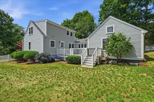 19 Planters Field Ln, Hingham, MA 02043 - Photo 30