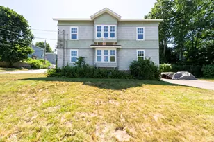 17 Hunnewell Rd, Worcester, MA 01606 - Photo 4