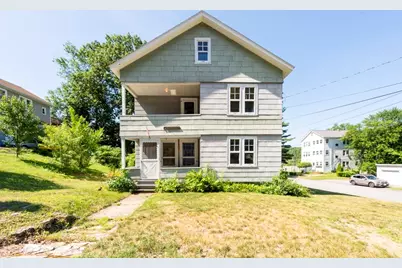 17 Hunnewell Rd, Worcester, MA 01606 - Photo 1