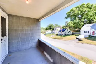 17 Hunnewell Rd, Worcester, MA 01606 - Photo 24