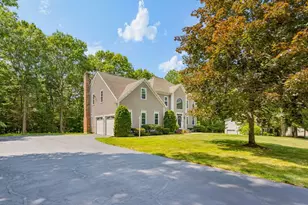 43 Northern Spy Rd, Franklin, MA 02038 - Photo 2