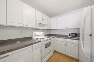 30 Franklin St, Malden, MA 02148 - Photo 10