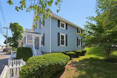 210 Pleasant Street, Marblehead, MA 01945 - Photo 2