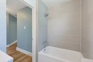 210 Pleasant St, Marblehead, MA 01945 - Photo 26
