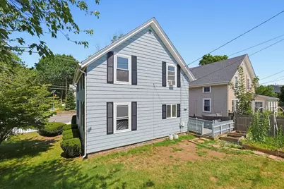 210 Pleasant Street, Marblehead, MA 01945 - Photo 30