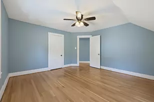 210 Pleasant St, Marblehead, MA 01945 - Photo 28