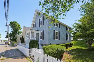 210 Pleasant St, Marblehead, MA 01945 - Photo 1