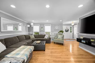 112 Village Gate Dr, Bridgewater, MA 02324 - Photo 16