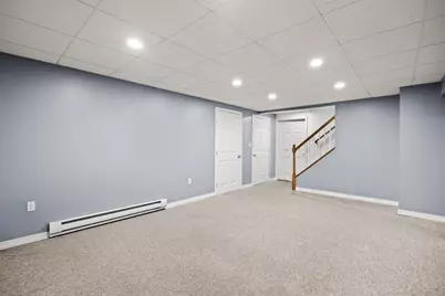112 Village Gate Dr, Bridgewater, MA 02324 - Photo 32
